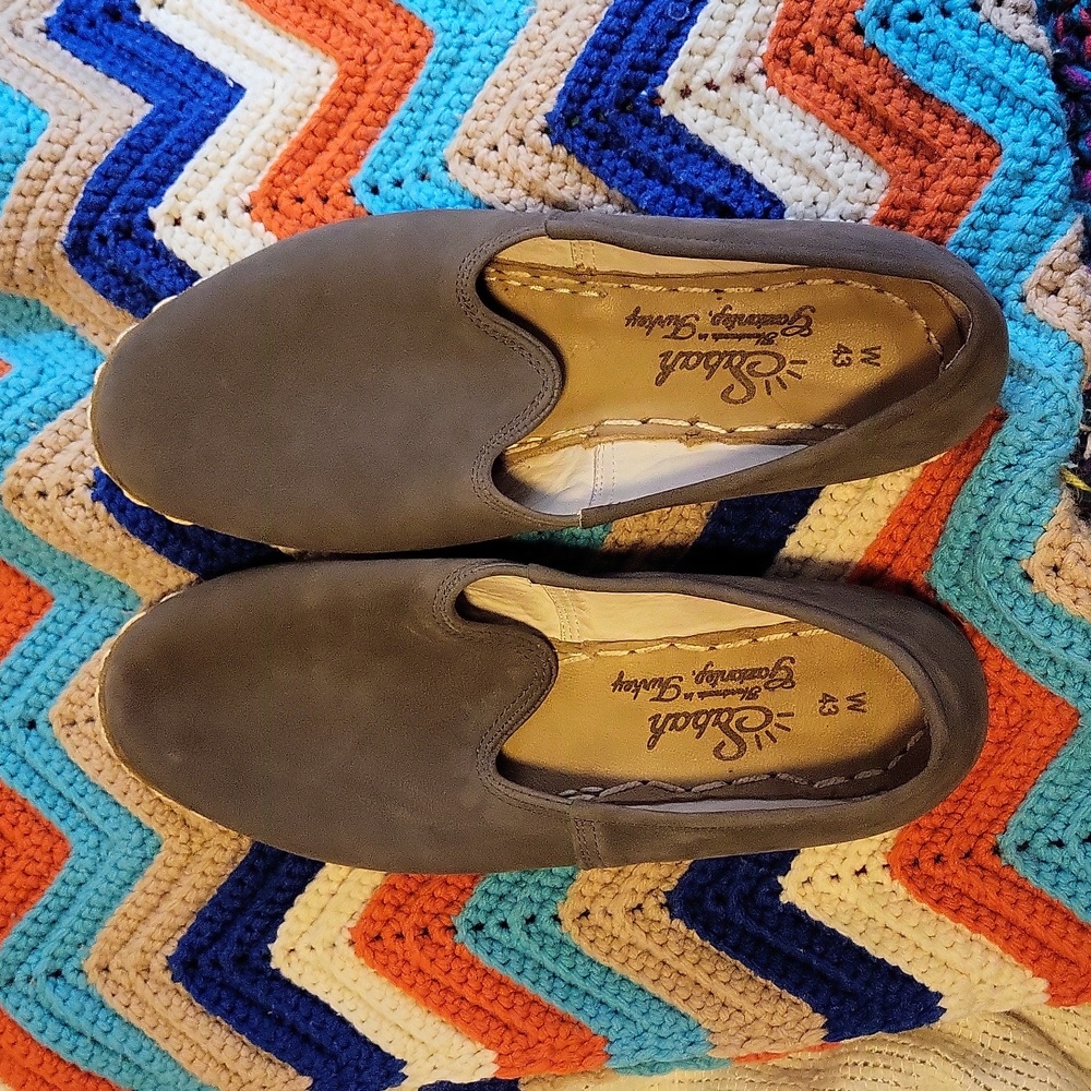 Sabah Women's Ashmore Grey in Sabah size 43 EUC